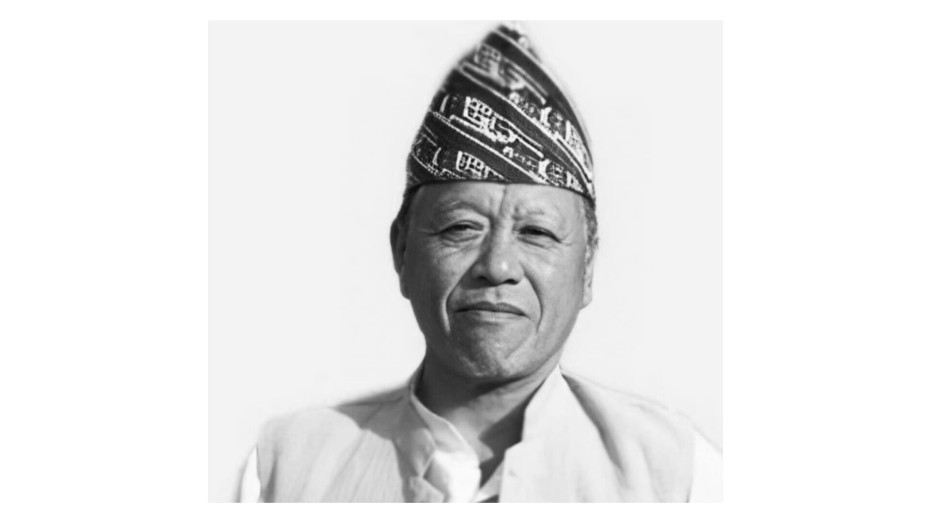 चन्द्रागिरि नगरका प्रमुख प्रशासकीय अधिकृत थापामगरलाई पितृशाेक