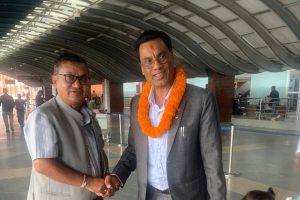 चन्द्रागिरि नगरका मेयर घनश्याम गिरी स्पेन प्रस्थान