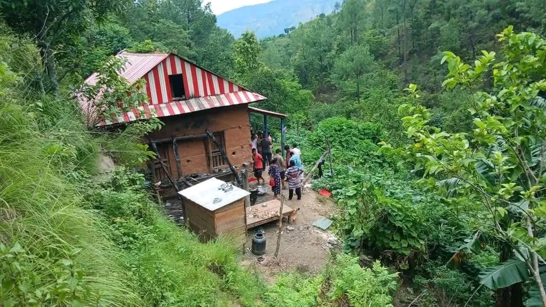 सिन्धुलीका हायू परिवारलाई आफन्तको जिम्मा लगाइयो