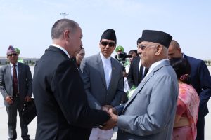 प्रधानमन्त्री ओलीलाई तुर्कमेनिस्तानमा स्वागत