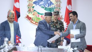 प्रधानमन्त्री र मन्त्रीहरूबीच कार्यसम्पादन सम्झौता