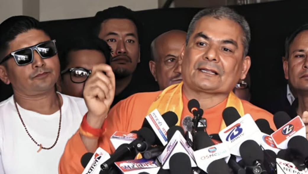 राजनीतिक दल खोल्ने दुर्गा प्रसाईंको घोषणा