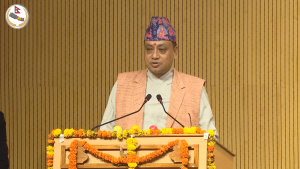 निवास र कार्यालयको खर्च ५० प्रतिशत कटौती गर्ने बागमतीका मुख्यमन्त्री बानियाँको घोषणा