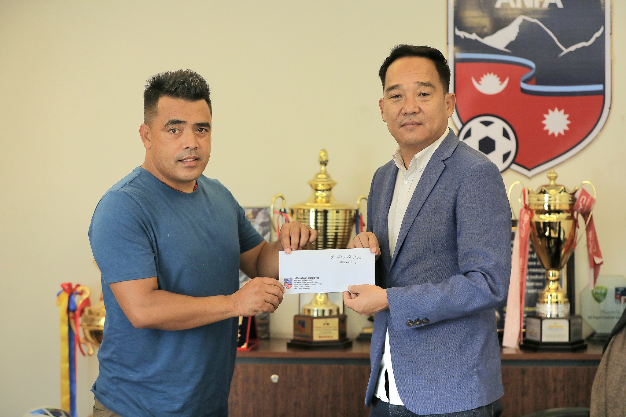 नेपाली राष्ट्रिय महिला टोलीको प्रशिक्षकमा नवीन न्यौपाने नियुक्त