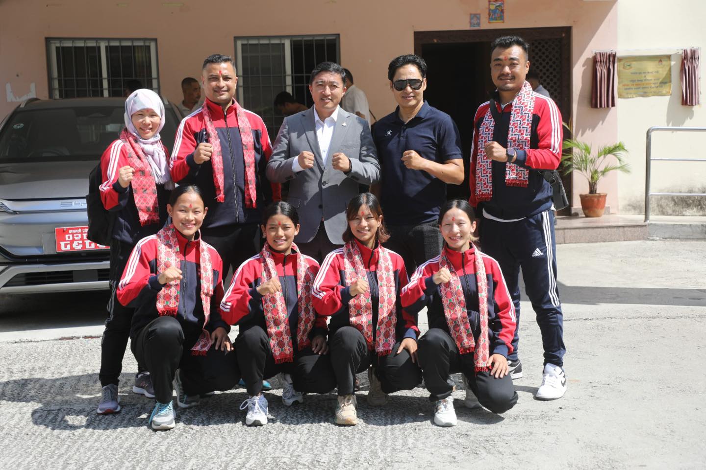 सानुमायासहितको कराते टोली मलेसिया जाने