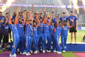 एसिया कप क्रिकेटः रोमाञ्चक बनेको फाइनल खेलमा पाकिस्तानलाई हराउँदै भारतले उचाल्यो उपाधि