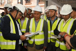 निर्धारित समयमै नयाँ संसद् भवन निर्माण गर्न मन्त्री घिसिङको निर्देशन