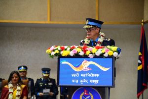 तत्कालीन प्रहरी प्रमुख खापुङले काठमाडाैं उपत्यका छाड्न नपाउने