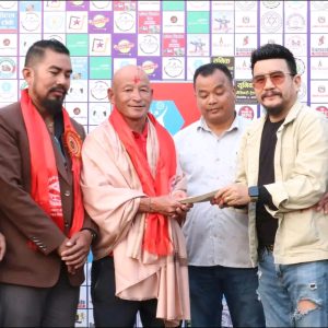 न्यु डायमण्ड क्लबका भलिबल प्रशिक्षक कुमार राई झापामा नगदसहित सम्मानित