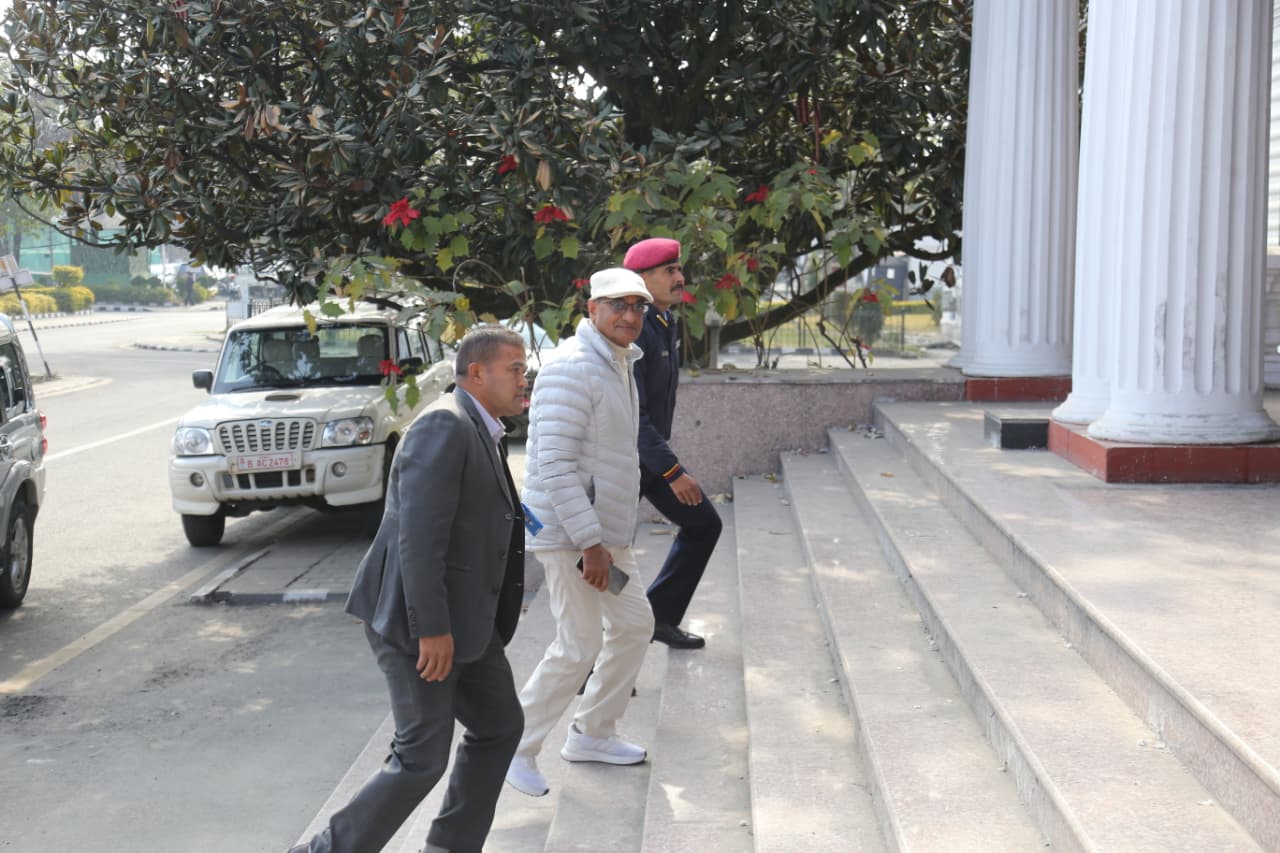 तत्कालीन गृह मन्त्री रमेश लेखकले जाँचबुझ आयोगमा बुझाएको लिखित जवाफ (पूर्णपाठ)