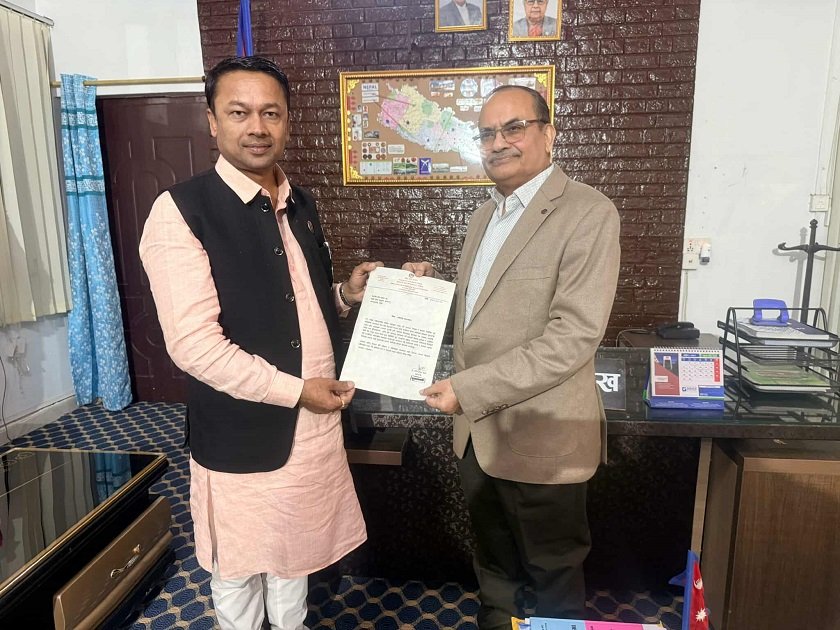 मधेश प्रदेशका मुख्यमन्त्री सरोजकुमार यादवको राजीनामा स्वीकृत