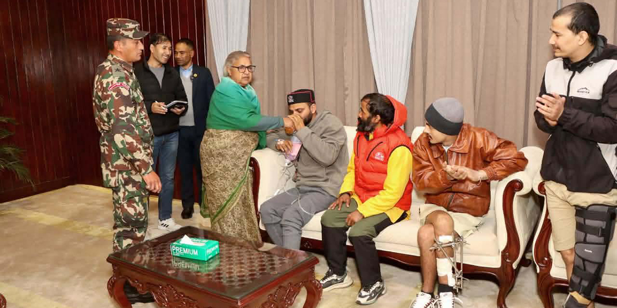 ११ दिनपछि प्रधानमन्त्रीबाट जुस पिएर निकोलसले तोडे अनसन