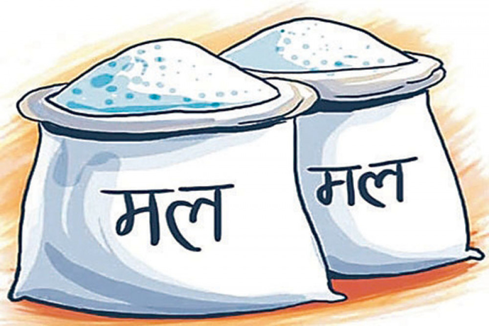 वडा सदस्यको घरमा ४ सय बोरा रसायनिक मल फेला परेपछि….