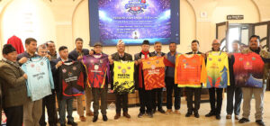 यु-१५ प्याब्सन क्रिकेट लिगको ट्रफी सार्वजनिक