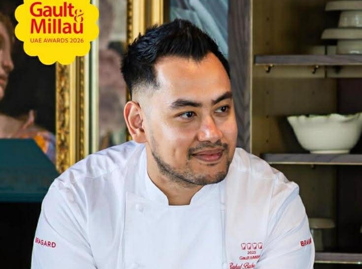 नेपाली सेफ राहुलबाबु श्रेष्ठ युएईमा पुरस्कृत