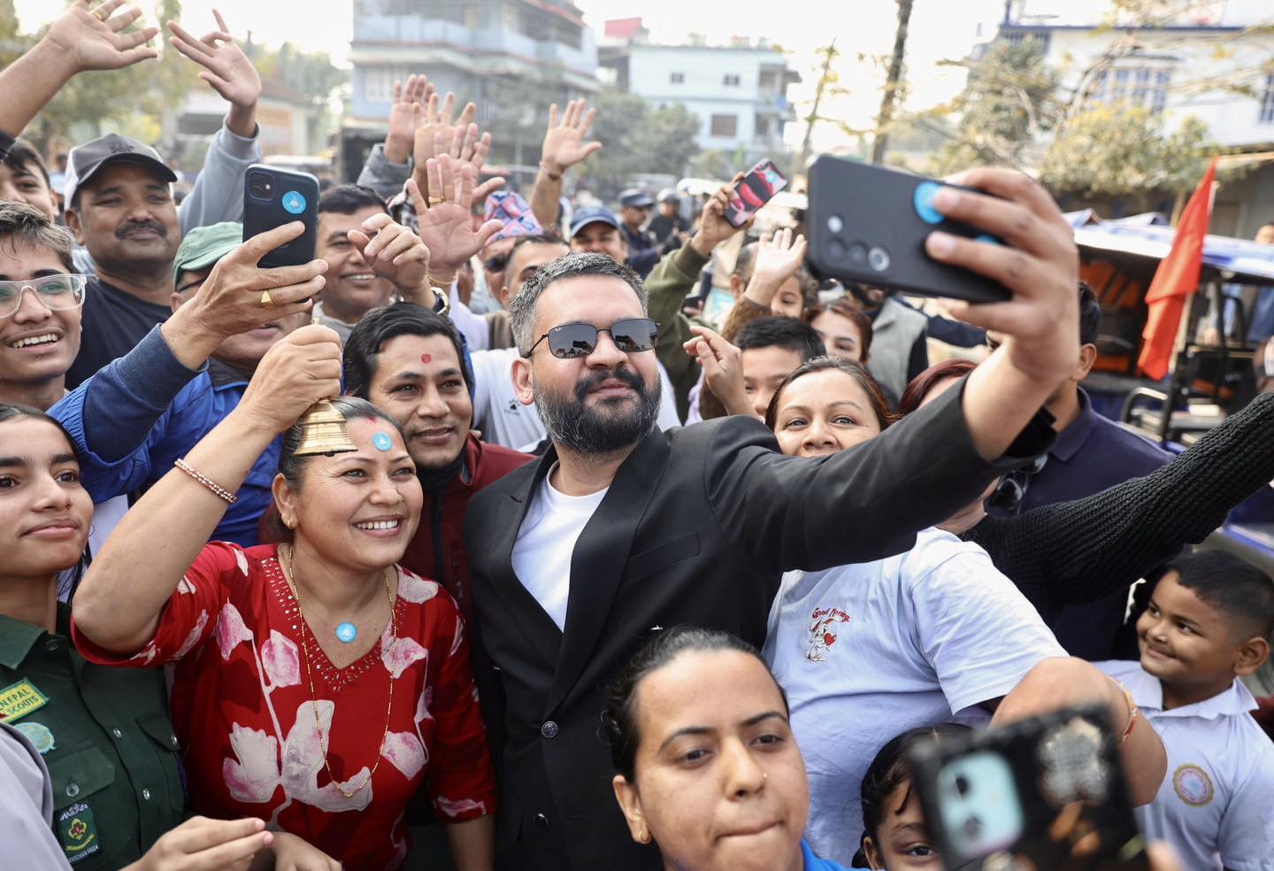 रास्वपा वरिष्ठ बालेन शाहद्वारा चुनाव खर्च विवरण निर्वाचन आयोगमा पेश