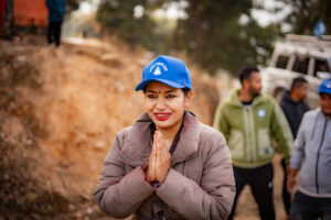 त्रिशूली नदीबाट बालुवा-गिट्टी उत्खनन् तत्काल रोक्न सांसद् तामाङको निर्देशन