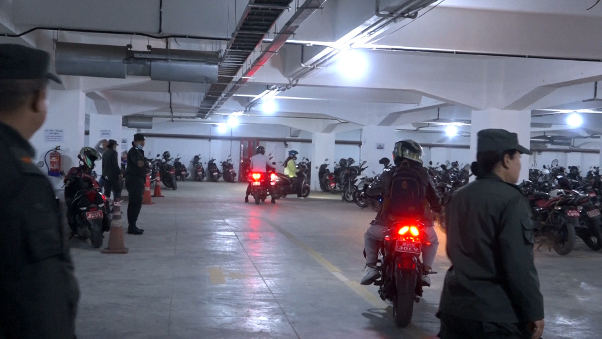 अब धरहरा परिसरमा निःशुल्क पार्किङ गर्न पाइने