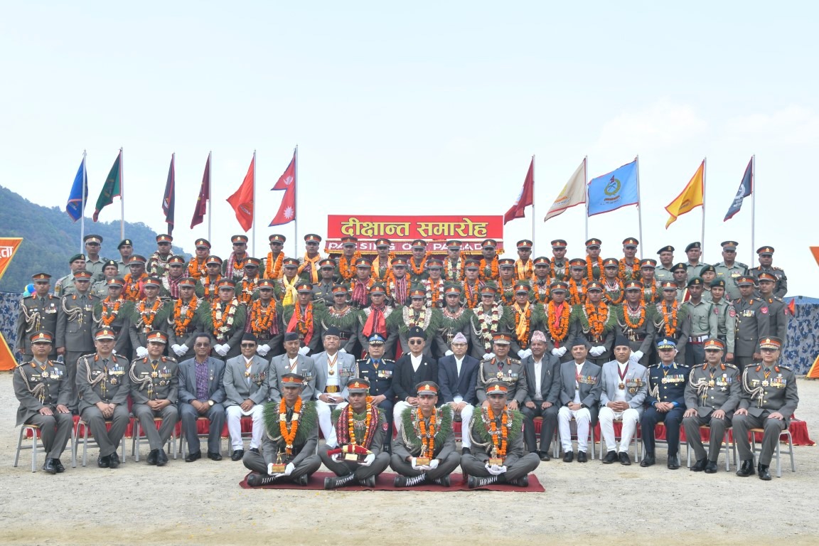 मातातिर्थमा गृहमन्त्री गुरुङ, भन्छन्- ‘सशस्त्र प्रहरीलाई व्यावसायिक र दक्ष बनाउन सरकार प्रतिबद्ध छ’