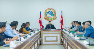 गृहमन्त्रीको कार्यशैलीप्रति रास्वपाकै सांसदले गरे प्रधानमन्त्री बालेनसँग गुनासो