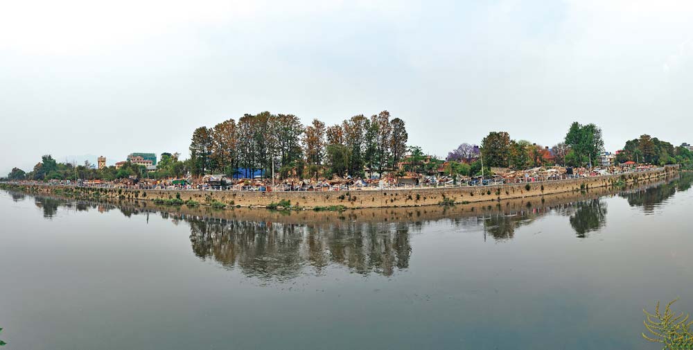 हट्यो बागमती किनार अतिक्रमण