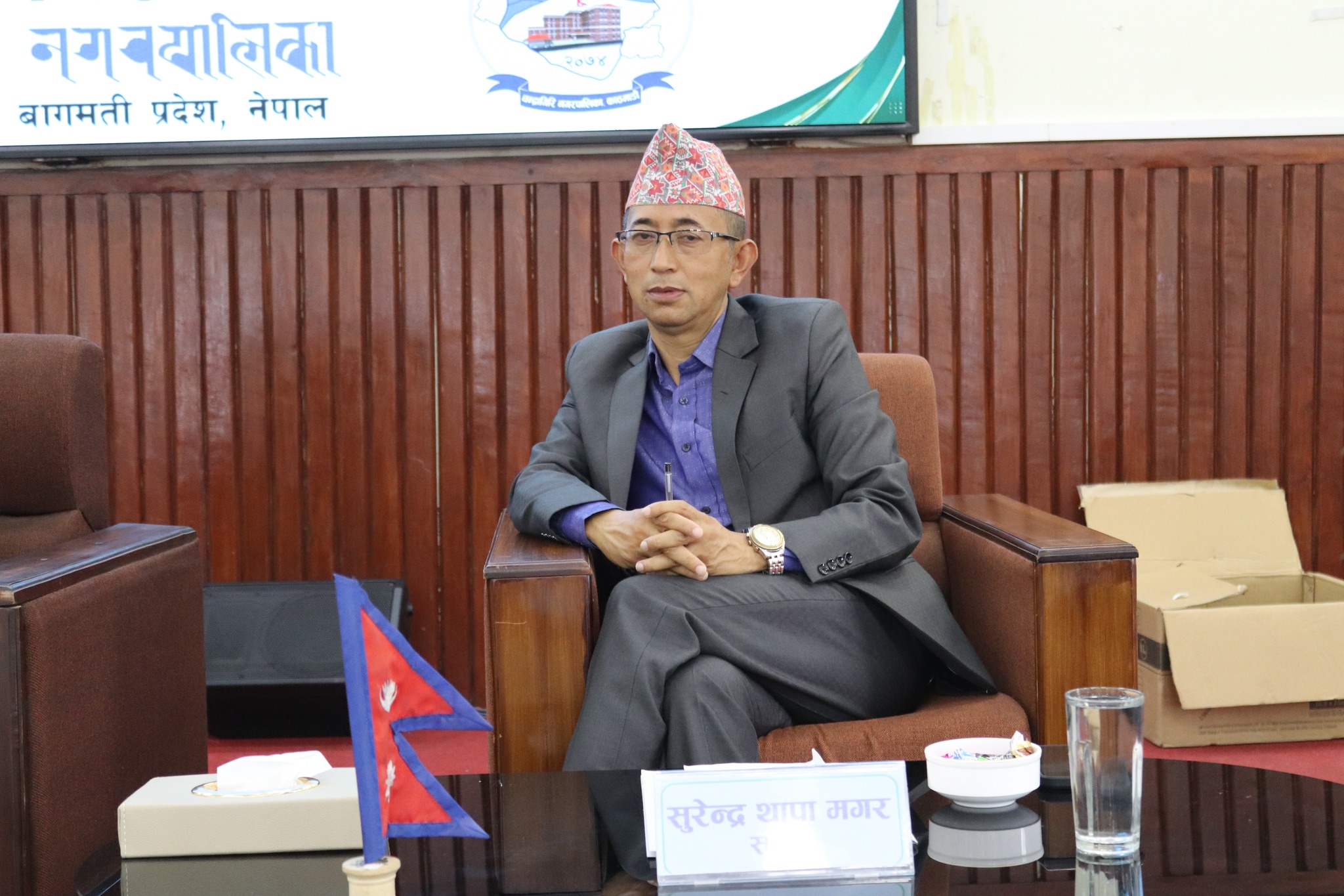 चन्द्रागिरिका जनप्रतिनिधिसँग ‘ट्युनिङ’ नमिलेपछि प्रमुख प्रशासकीय मगरले मागेका थिए सरुवा