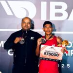 बक्सर चन्द्रले पाए ५७ लाख नगद पुरस्कार, प्रशिक्षक महर्जनले पनि नगद पुरस्कार पाउने