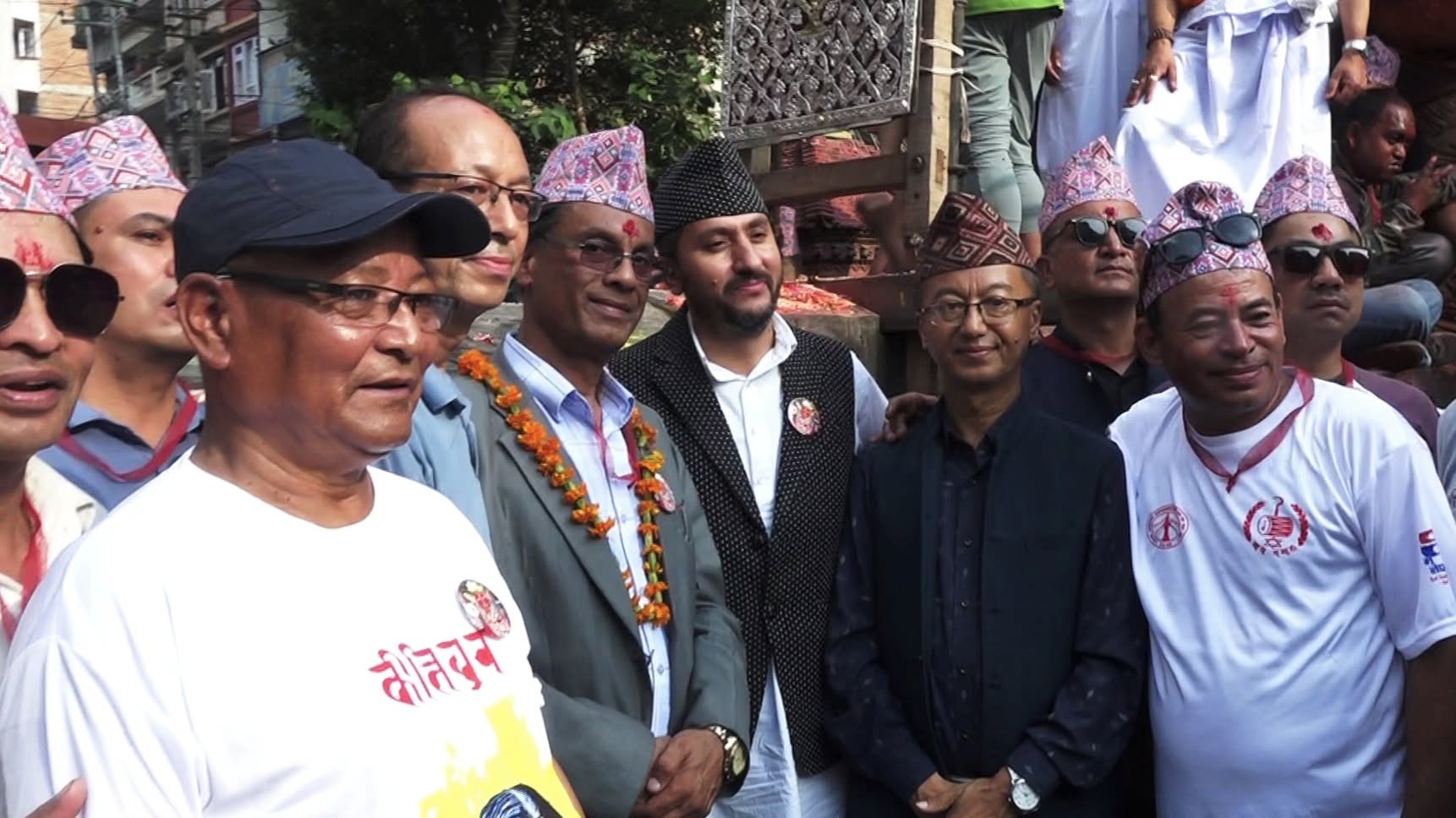 रातो मच्छिन्द्रनाथको रथ जावलाखेलमा, चन्द्रागिरि र कीर्तिपुरका जनप्रतिनिधि रथ तान्न पुगे