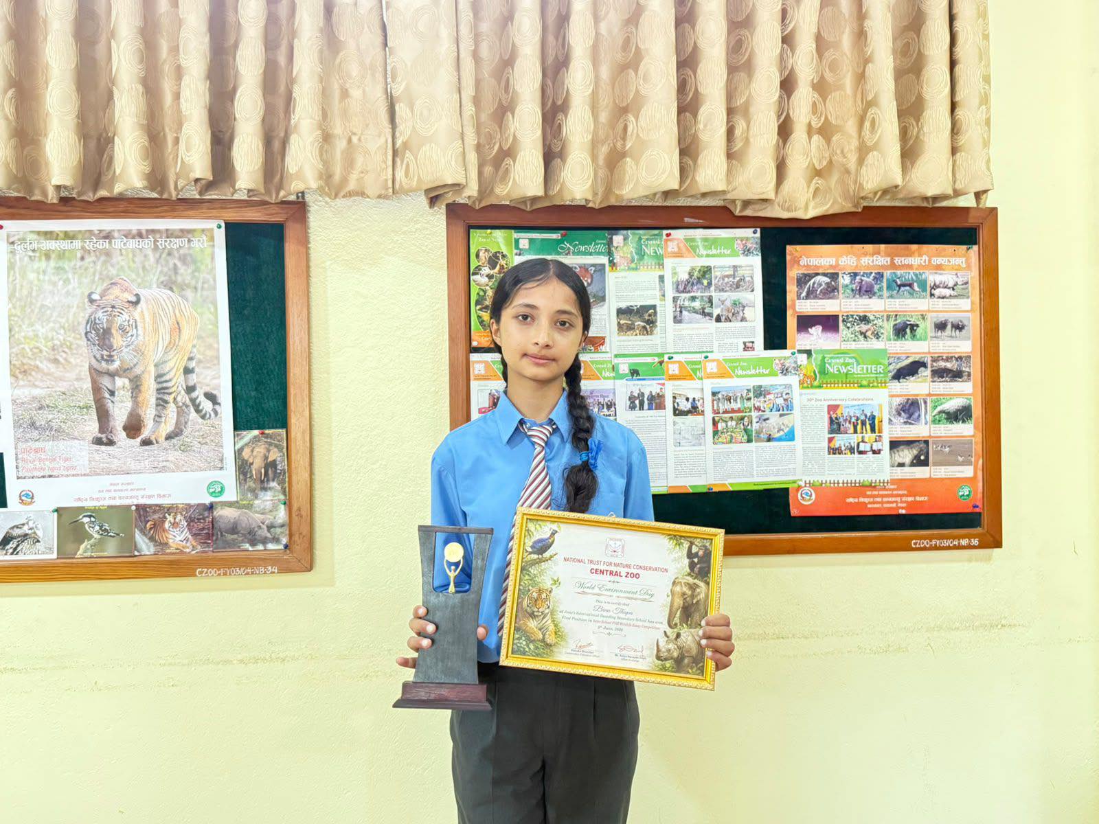 जेसिस इन्टरनेसनलकी छात्रा बिनु थापालाई वन्यजन्तु निबन्ध प्रतियोगितामा प्रथम स्थान
