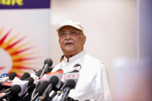 ‘पार्टी एकता हुँदैन, भ्रममा नपर्नू’- केपी ओली