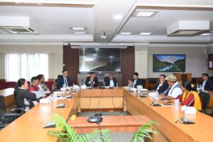 लघुवित्त पीडितसँगको वार्ता टुंगिएन, भोलि फेरि बस्ने