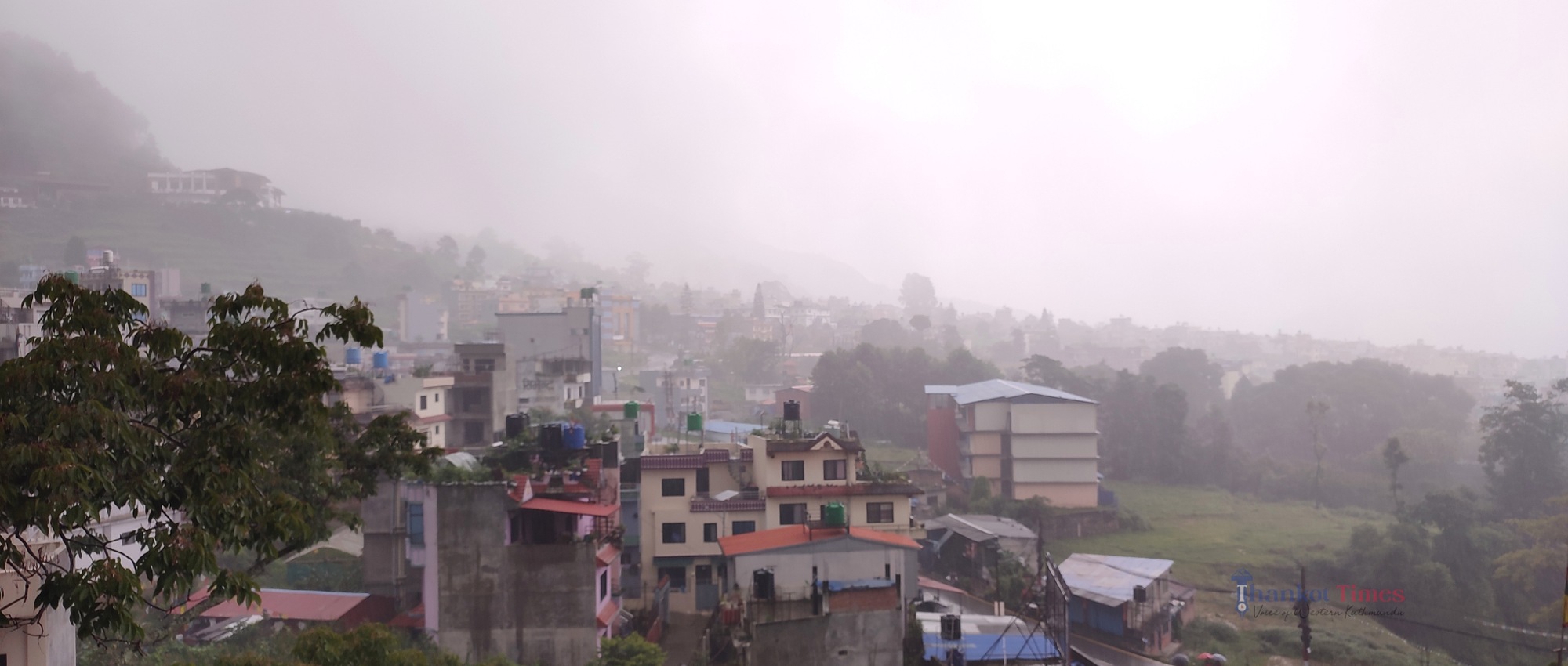 चन्द्रागिरि नगर क्षेत्रमा निरन्तर झरी, दिउँसो पनि वर्षा जारी रहने पूर्वानुमान