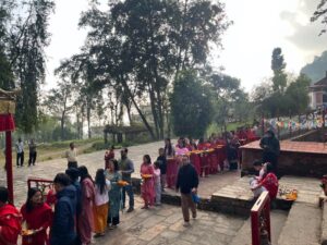 नवरात्रको नवाैं दिन आज महानवमी, देशभरका शक्तिपीठमा भक्तजनको घुइँचो