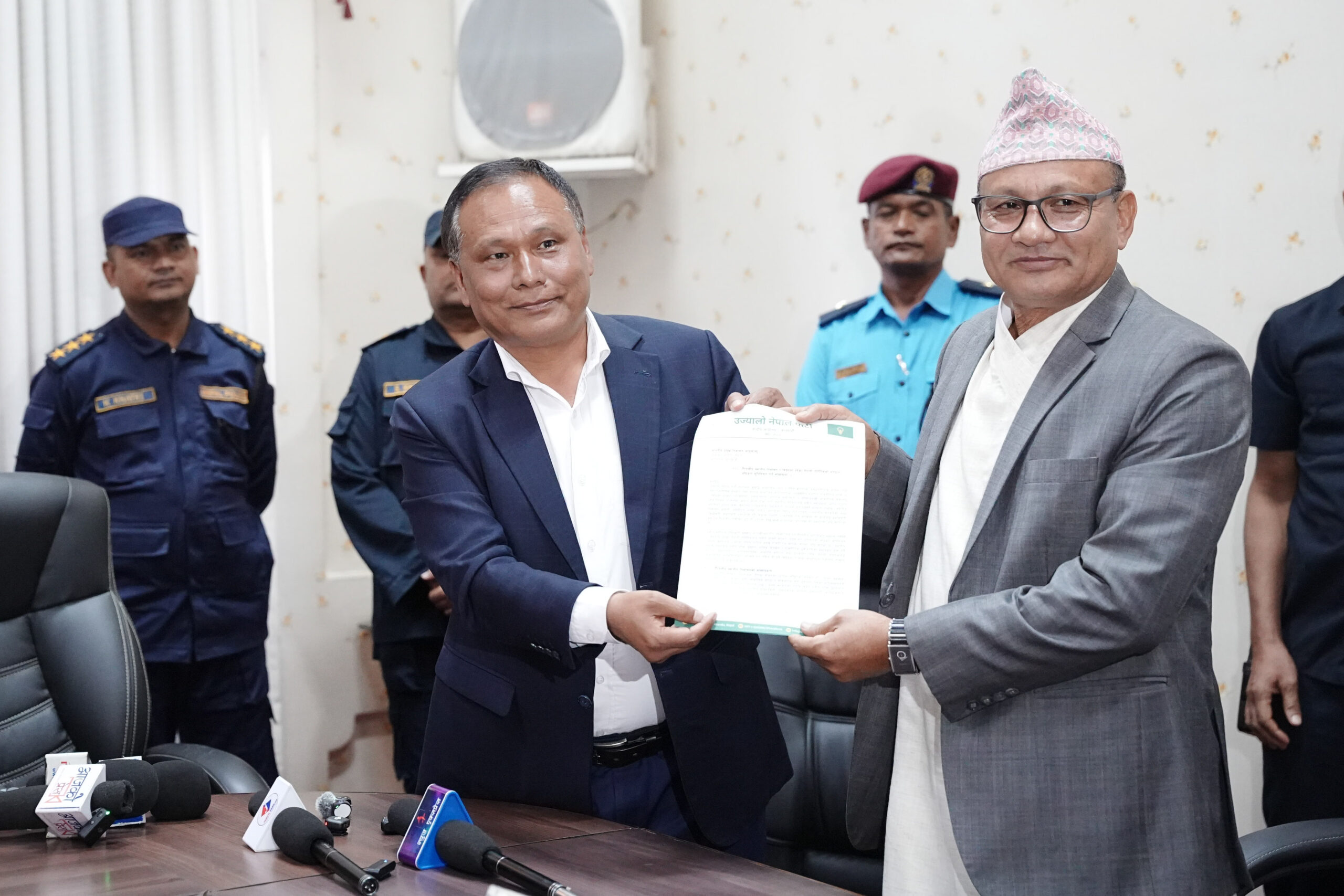 स्थानीय तहको निर्वाचनलाई गैरदलीय बनाउन उज्यालो नेपाल पार्टीको माग