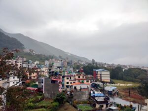 चक्रवात ‘अर्नब’को प्रभाव: चन्द्रागिरि क्षेत्रमा निरन्तर हल्का वर्षा, दिनभरको माैसम पूर्वानुमान यस्तो छ